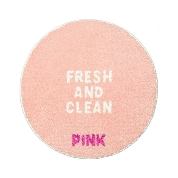 VS PINK || NWT “Fresh and Clean” Bath Mat - Picture 1 of 1